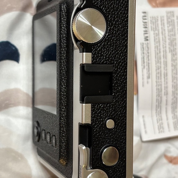 Fujifilm instax Mini Evo - Picture 8 of 11